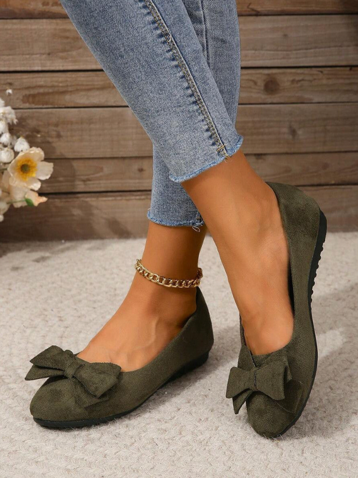 Amalyn™ - Classic Quilted Bow Flats