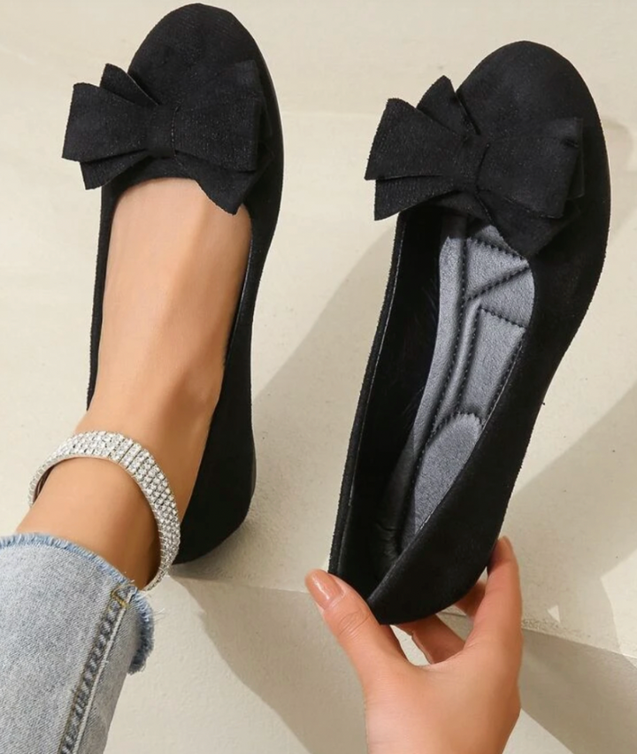 Amalyn™ - Classic Quilted Bow Flats