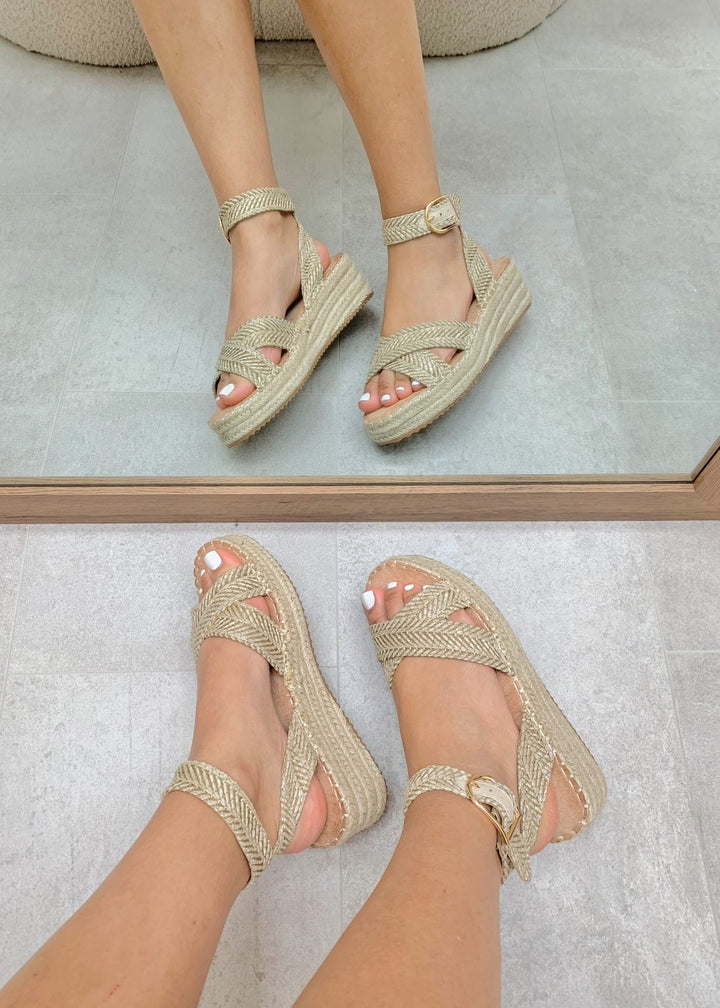 Kelsey - Delicate Comfy Sandals