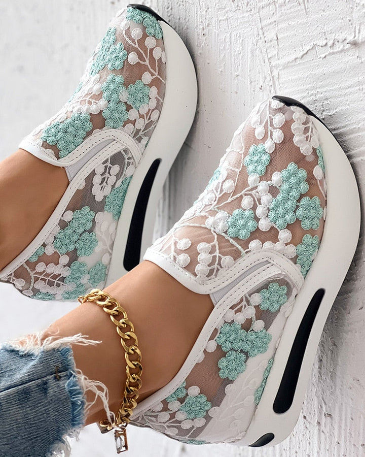 Florabelle™ - Delicate Lace Sneakers
