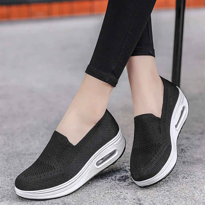 Trevia™ – Streamlined Comfort Sneakers